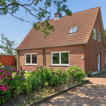 Milan - 20km From The Sea By Interhome Feriehus *